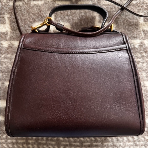 Vintage Coach Mahogany Regina Bag 9983 - Picture 4 of 9